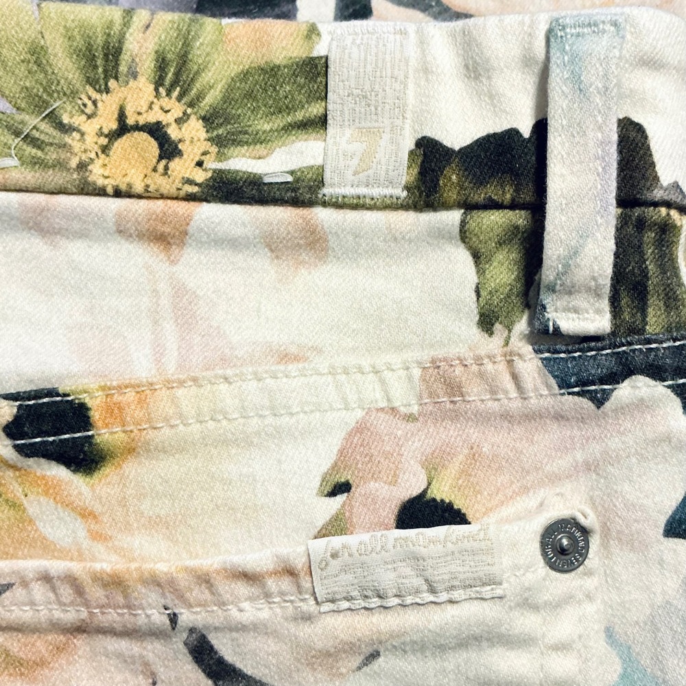 7 For All Mankind Women's Size 32 Floral Print Jeans‎ Straight Leg High Rise - Picture 6 of 12